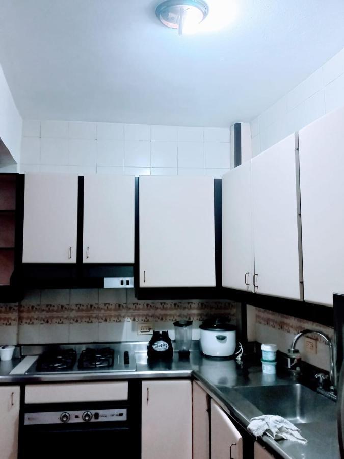 Hostel Kumho Home Медельин Экстерьер фото