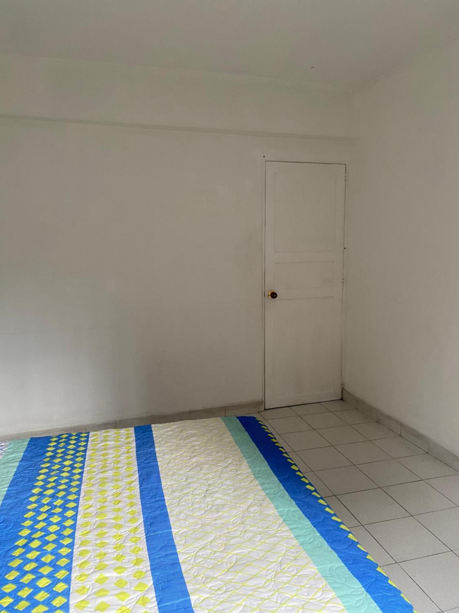 Hostel Kumho Home Медельин Экстерьер фото