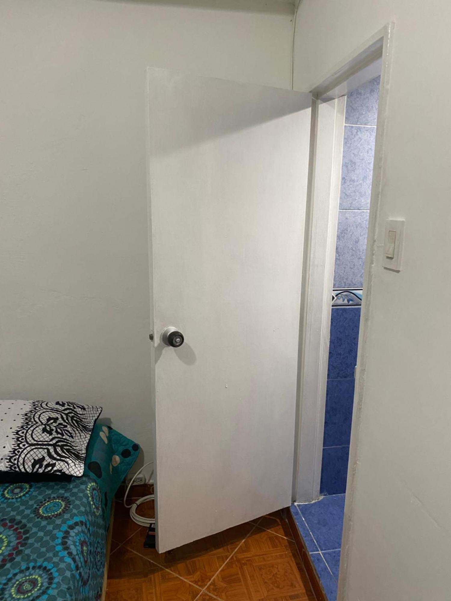 Hostel Kumho Home Медельин Экстерьер фото